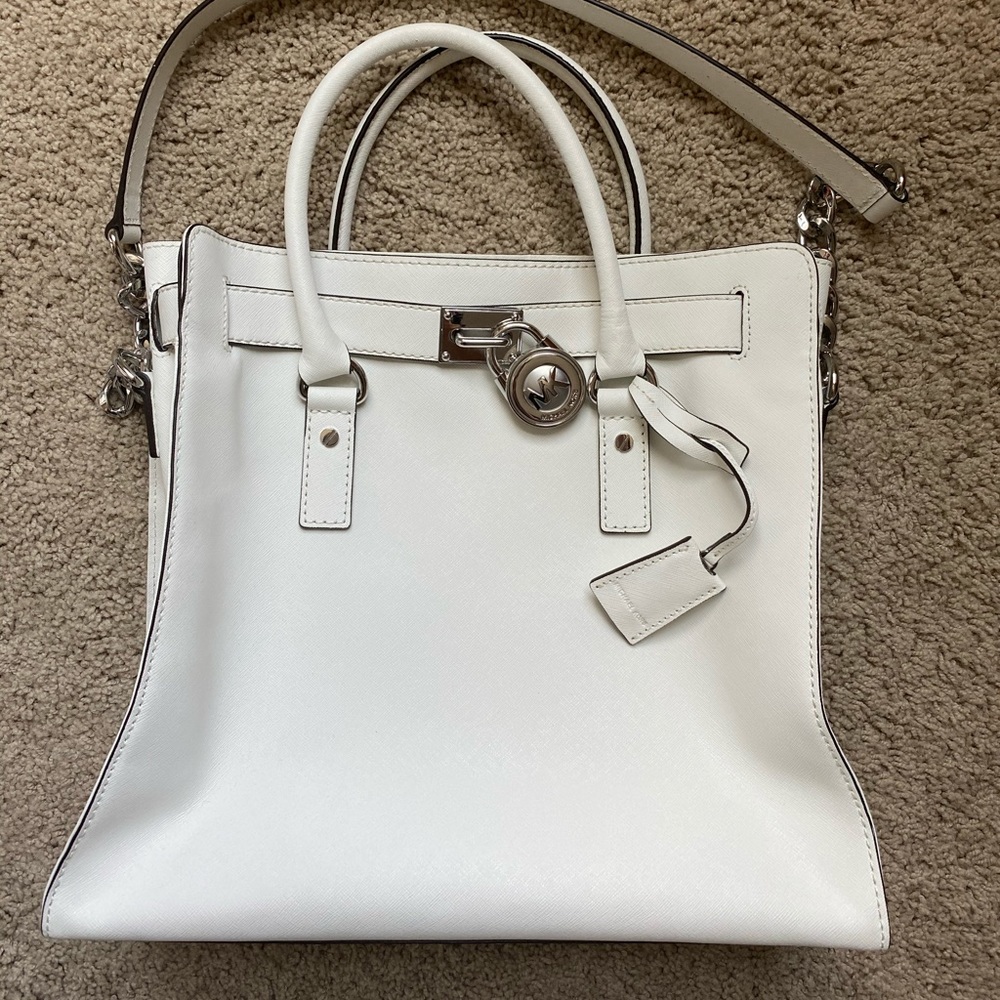 MK bag key